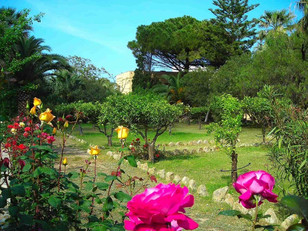 Azienda Agrituristica Tenuta Pizzolungo Erice Extérieur photo